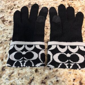 Coach Black and White Logo Gloves